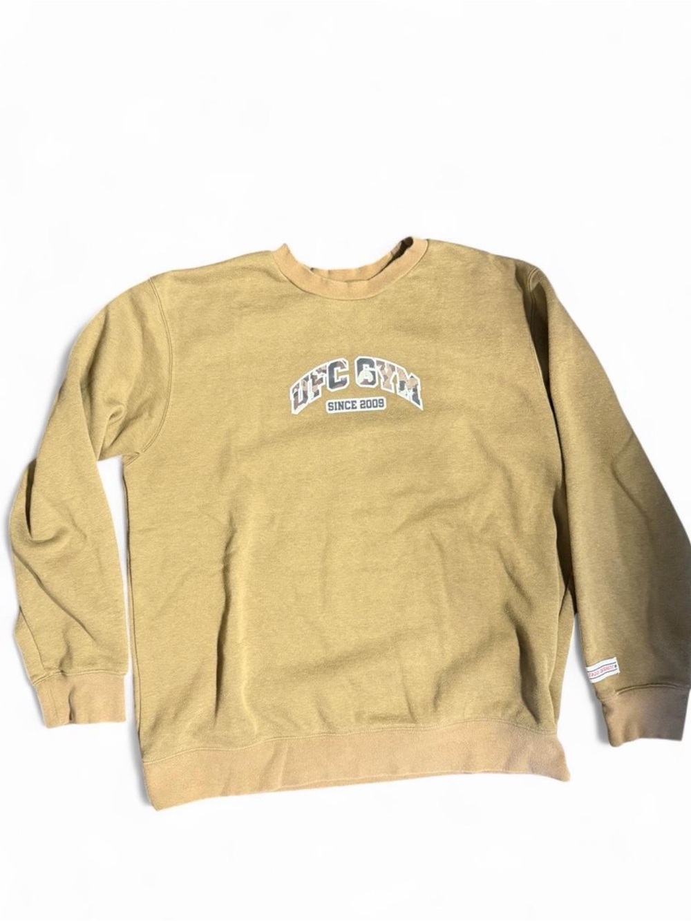 UFC Gym Men’s Large Tan Crewneck Sweatshirt